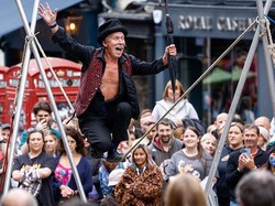 Festival Edinburgh: Dinantikan Wisatawan, tapi Jadi Bencana Warga Lokal