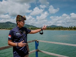 Sandiaga Puji Desa Perlang, Dulu Bekas Tambang-Kini Wisata Cemerlang