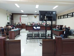 Eks Kadinsos Kediri Dituntut 8 Tahun Penjara di Kasus Korupsi BPNT Rp 1,5 M