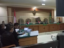 Alasan Jaksa KPK soal Tuntutan Cabut Hak Politik Eks Bupati Tabanan