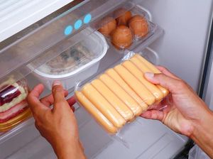 9 Makanan yang Boleh dan Tidak Disimpan di Freezer 9 Makanan yang Boleh dan Tidak Disimpan di Freezer