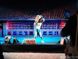 Adu Suara ala Pegawai Pabrik Genting di Majalengka