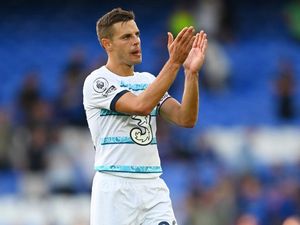 Kesetiaan Kapten Cesar Azpilicueta Kesetiaan Kapten Cesar Azpilicueta