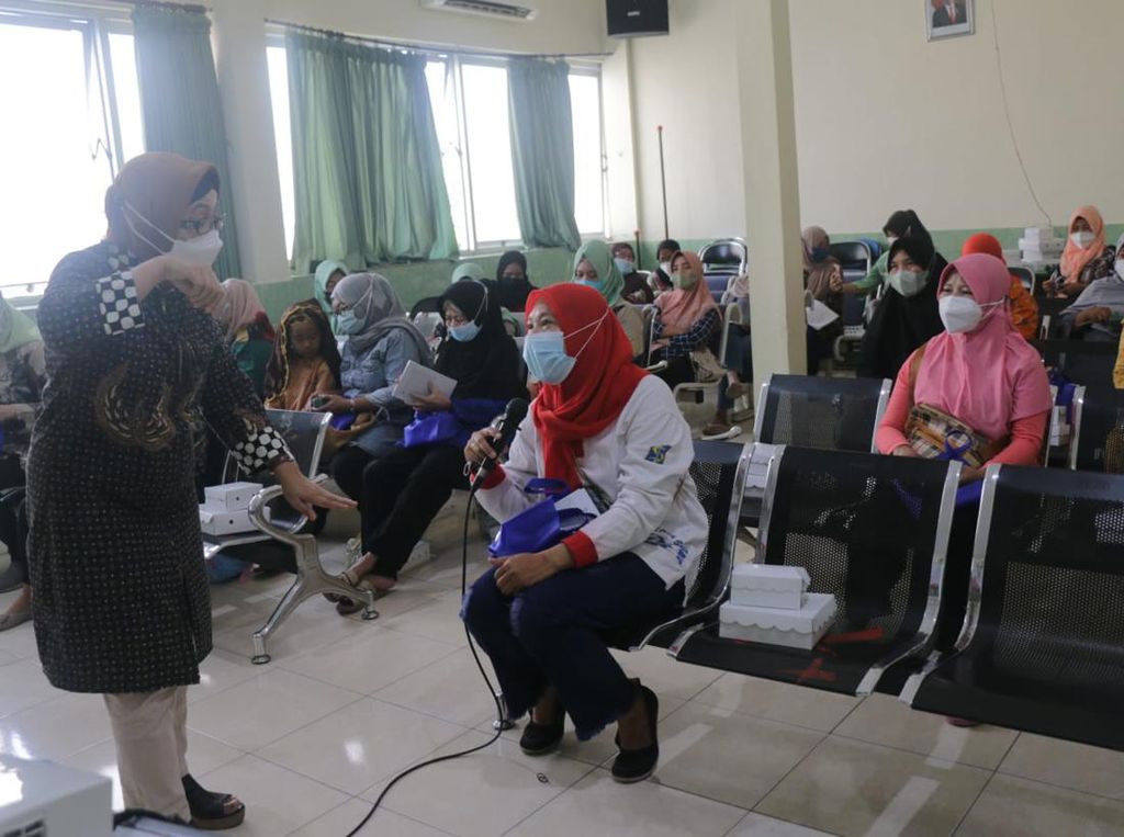 Bukan Fogging, Dosen FK Unair Ungkap Cara Jitu Berantas Wabah DBD Bukan Fogging, Dosen FK Unair Ungkap Cara Jitu Berantas Wabah DBD