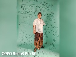 Gol A Gong Balada Si Roy Dobrak Keterbatasan dengan Literasi