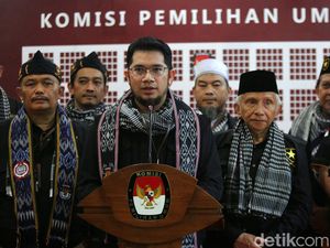 Resolusi Partai Ummat di 2023: Jadi Playmaker hingga 2 Digit Kursi DPR Resolusi Partai Ummat di 2023: Jadi Playmaker hingga 2 Digit Kursi DPR