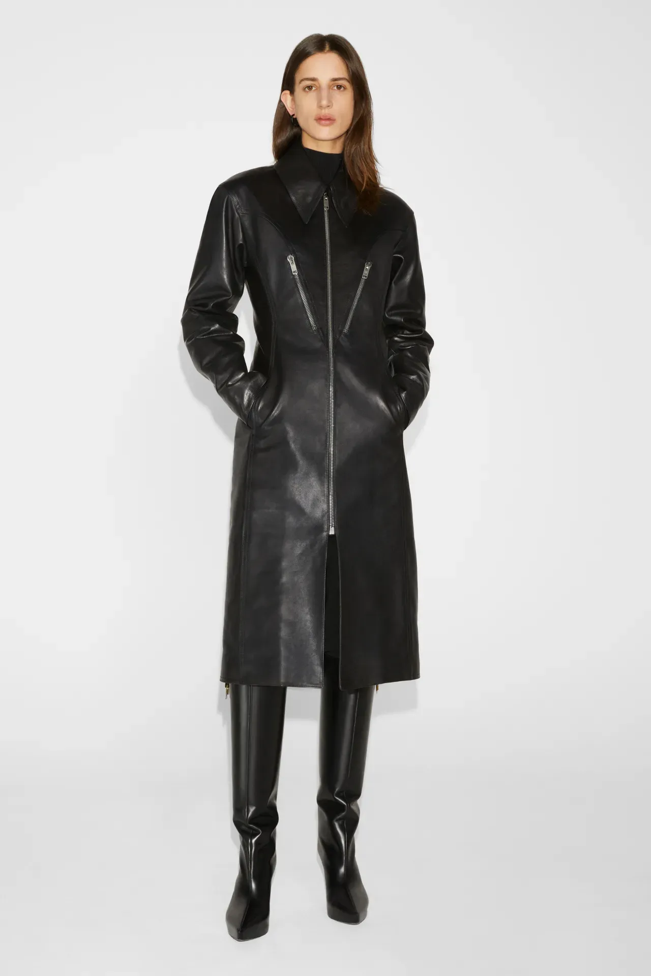 Koleksi Givenchy Resort 2023