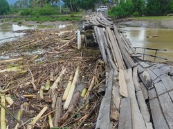 Cerita Warga Desa Bonda Mamuju Bangun 3 Jembatan Baru Secara Swadaya