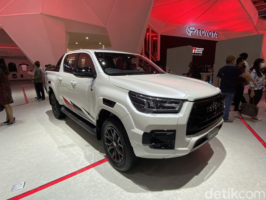 Toyota New Hilux GR Sport Resmi Dijual di Indonesia, Harga di Atas Fortuner Toyota New Hilux GR Sport Resmi Dijual di Indonesia, Harga di Atas Fortuner