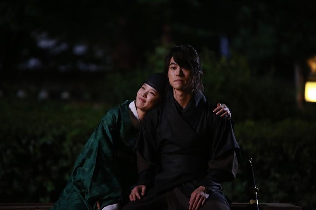 Love In The Moonlight / Foto : instagram.com/kwakdongyeon0