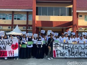Dekan FISIP Unri Bebas di Kasus Cabul, Mahasiswa Tagih Janji Menteri Nadiem Dekan FISIP Unri Bebas di Kasus Cabul, Mahasiswa Tagih Janji Menteri Nadiem