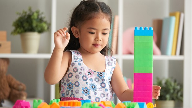 Mengenal istilah speech delay atau keterlambatan berbicara.