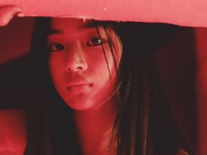 8 Potret Minji NewJeans yang Disebut Mirip Dian Sastrowardoyo di AADC 8 Potret Minji NewJeans yang Disebut Mirip Dian Sastrowardoyo di AADC