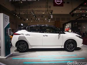 Mobil Listrik Nissan Leaf Tampil Cool di GIIAS 2022, Ini Penampakanya