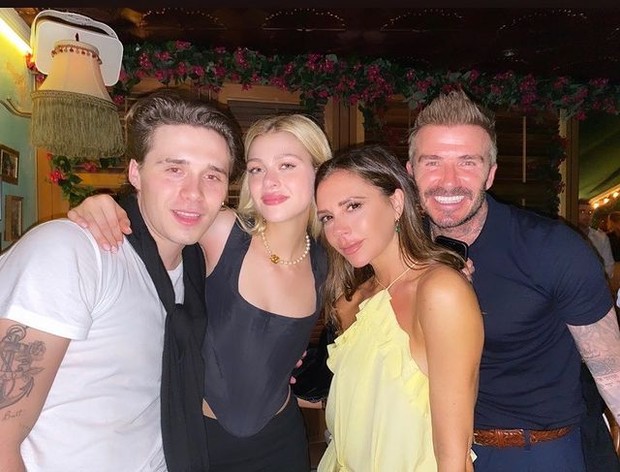 Gaya modist Victoria Beckham dan Nicola Peltz Beckham