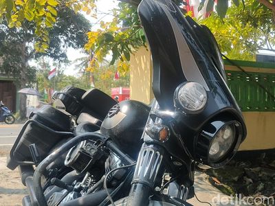 Penampakan Moge yang Tabrakan di Jalan Jogja-Wates Kulon Progo