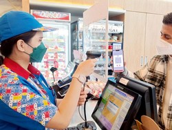 Viral Minimarket Ini Punya View Indah, Bisa Jajan Sambil Healing