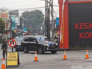 Rombongan Wakapolri Tiba di Mako Brimob Jelang Sambo Diperiksa Komnas HAM