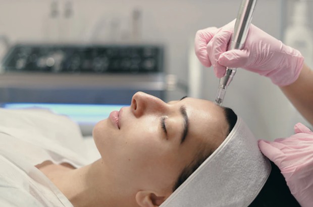Salmon DNA treatment / foto : freepik