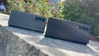 Perbandingan Galaxy Z Fold 4 vs Z Fold 3, Suka Mana?