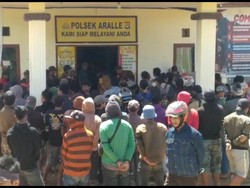 Kasus Pasutri Tewas Tak Kunjung Terungkap, Warga di Mamasa Geruduk Polsek