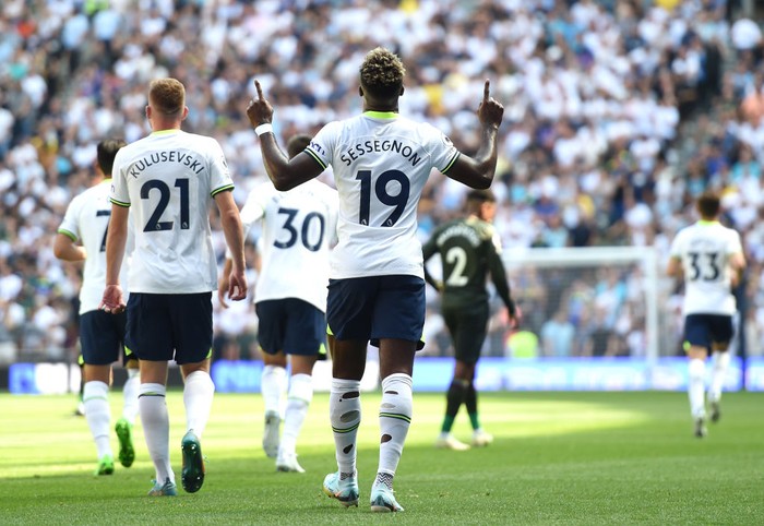 LONDON, ENGLAND - AUGUST 06: Ryan Sessegnon of Tottenham Hotspur celebrates scoring their sides first goal during the Premier League match between Tottenham Hotspur and Southampton FC at Tottenham Hotspur Stadium on August 06, 2022 in London, England. (Photo by Harriet Lander/Getty Images)