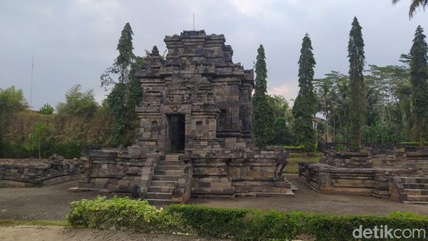 Menelusuri Keunikan Candi Ngawen di Muntilan Magelang