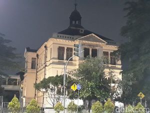 Di Gedung Ini Sutan Sjahrir Pernah Diculik hingga Dibebaskan Bung Karno Di Gedung Ini Sutan Sjahrir Pernah Diculik hingga Dibebaskan Bung Karno