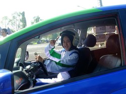 Mojang Cianjur yang Jago Slalom