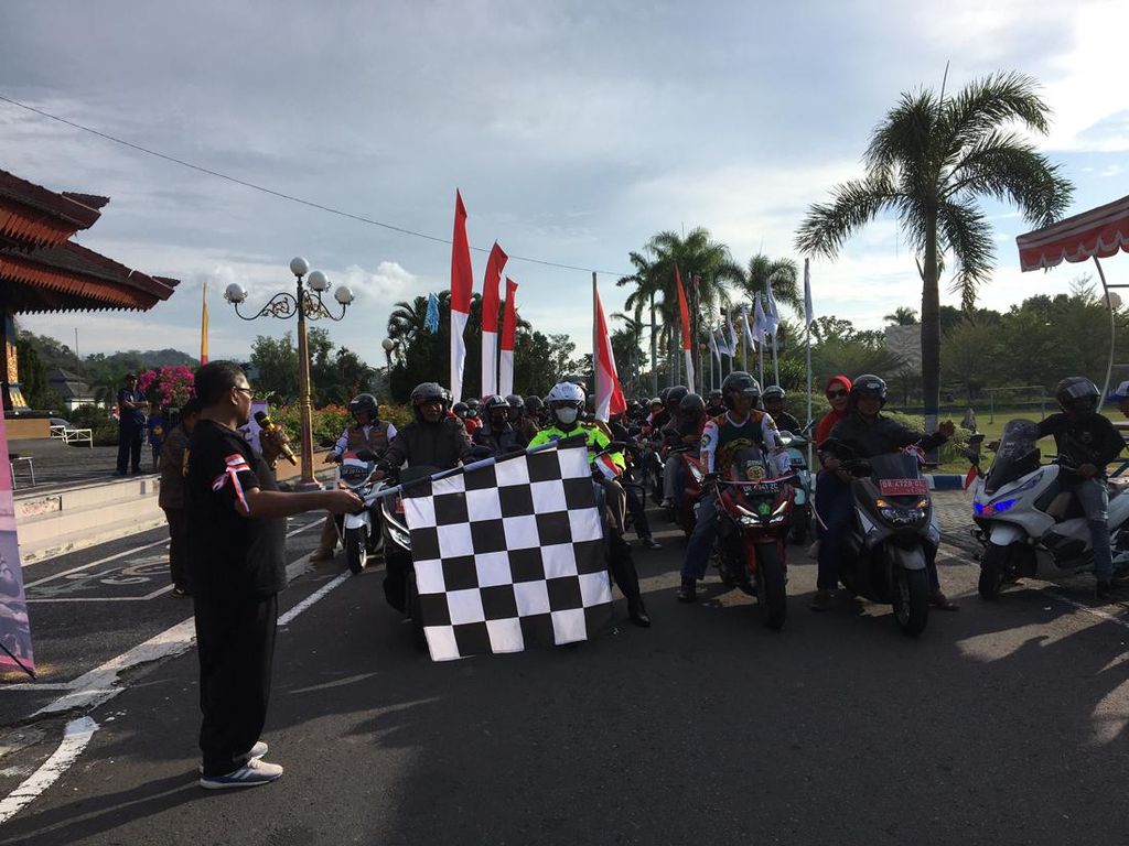 Sambut HUT RI, 300 Rider-Difabel di Lombok Konvoi ke Senggigi