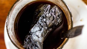 Kopi Joss, Racikan Kopi Campur Arang Panas Kebanggaan Orang Jogja