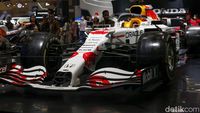 Mobil Juara Dunia F1 Musim Lalu Mejeng di GIIAS 2022