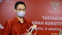 Momen Jurnalis detikcom Raih Konstitusi Award Terbaik dari MK