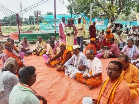 Pasar Mempelai Pria di Bihar, India.