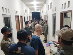 Tiga Hotel Diduga Buka Layanan Seks Dirazia, 43 Orang Diamankan!