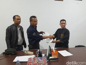Babak Baru Polemik Bantuan Sapi Kementan di Sumedang Babak Baru Polemik Bantuan Sapi Kementan di Sumedang
