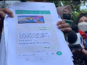 Mantan Pengacara Bharada E Ungkap Kuasanya Dicabut gegara Chat Jenderal Mantan Pengacara Bharada E Ungkap Kuasanya Dicabut gegara Chat Jenderal