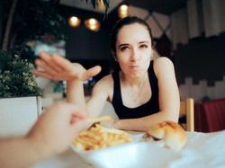 Biaya Tiap Makan Rp 500 Ribu, Pria Ini Minta Istrinya Pesan Menu Anak