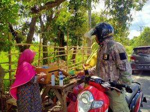 Tuak Manis Dompu, Minuman Tradisional yang Dipercaya Obati Penyakit Tuak Manis Dompu, Minuman Tradisional yang Dipercaya Obati Penyakit