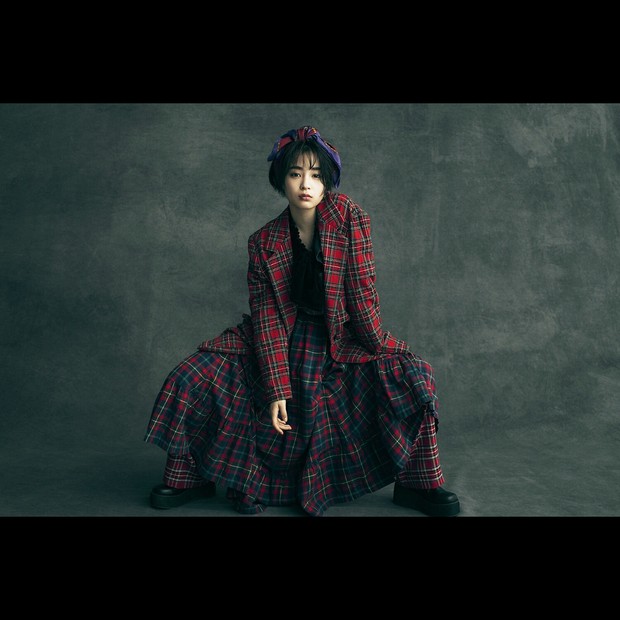 Suzu Hirose