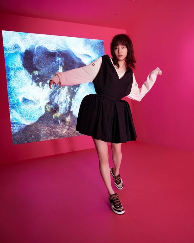 Suzu Hirose