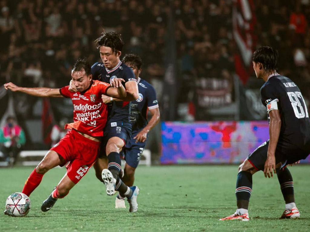 Meski Bali United Gagal Raih Poin, Novri Setiawan Apresiasi Koleganya Meski Bali United Gagal Raih Poin, Novri Setiawan Apresiasi Koleganya