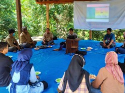 Dosen Universitas Brawijaya Turun Langsung Teliti Kopi Rakyat di Banyuwangi