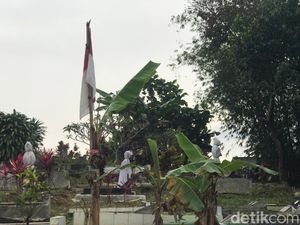 Serem! Ada Pocong Nangkring di TPU Pangkalan Sukabumi