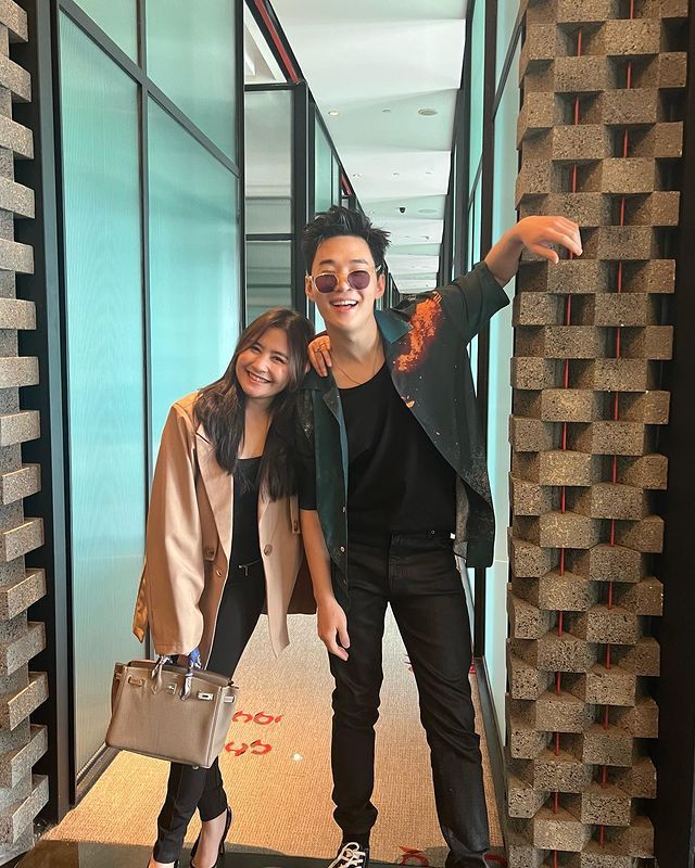 Prilly Latuconsina dan Henry Lau