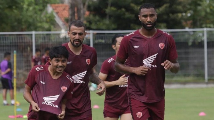 PSM Makassar latihan persiapan menghadapi Rans Nusantara