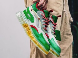 Unik Banget! di Sol Sepatu Ini Ada Genangan Bir