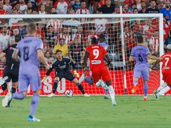 Ancelotti: Real Madrid Menyulitkan Diri Sendiri