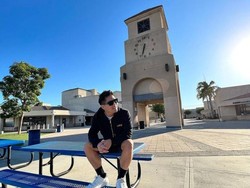 Batal Nikah Jalan Terbaik Bagi Boy William dengan Karen Vendela