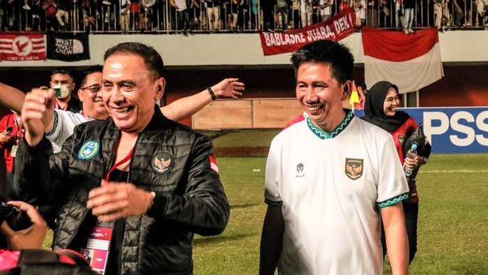 Ketua Umum Asosiasi Sepakbola Wanita (ASBWI), H Nadalsyah.